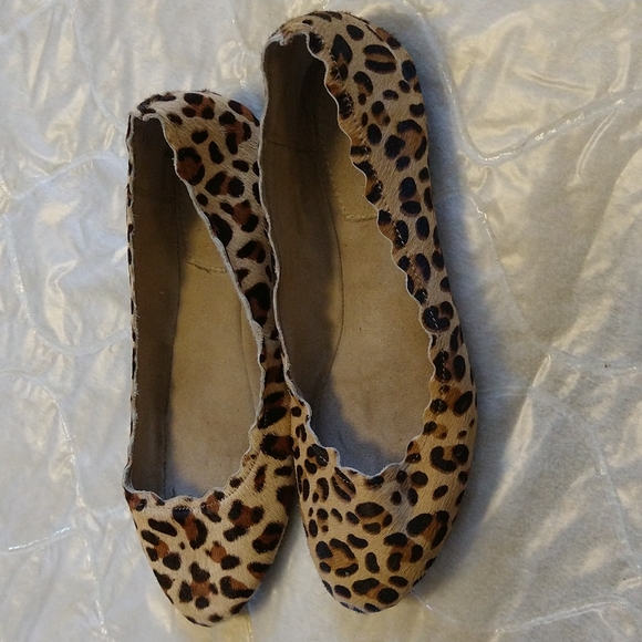 dsw cheetah flats